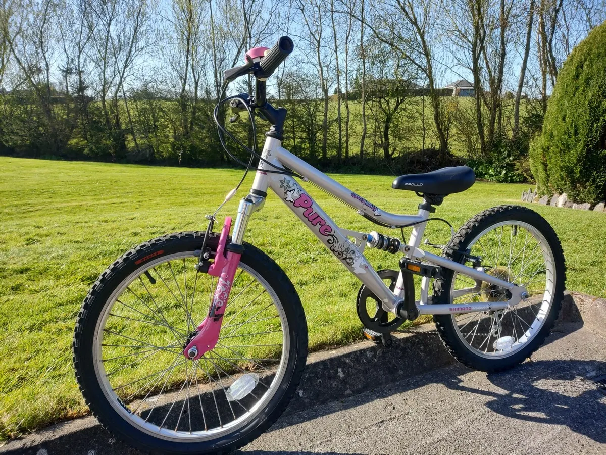Girls bicycle Apollo 20 inch - Image 1