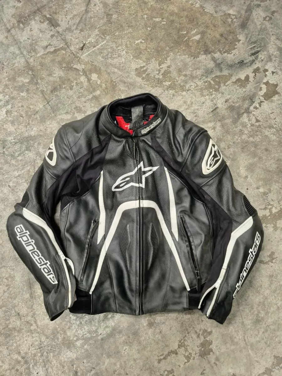 2 piece Alpinestar leathers - Image 1
