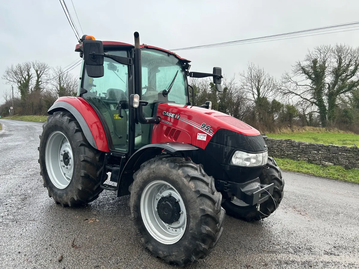 2021 Case Farmall 95C - Image 4