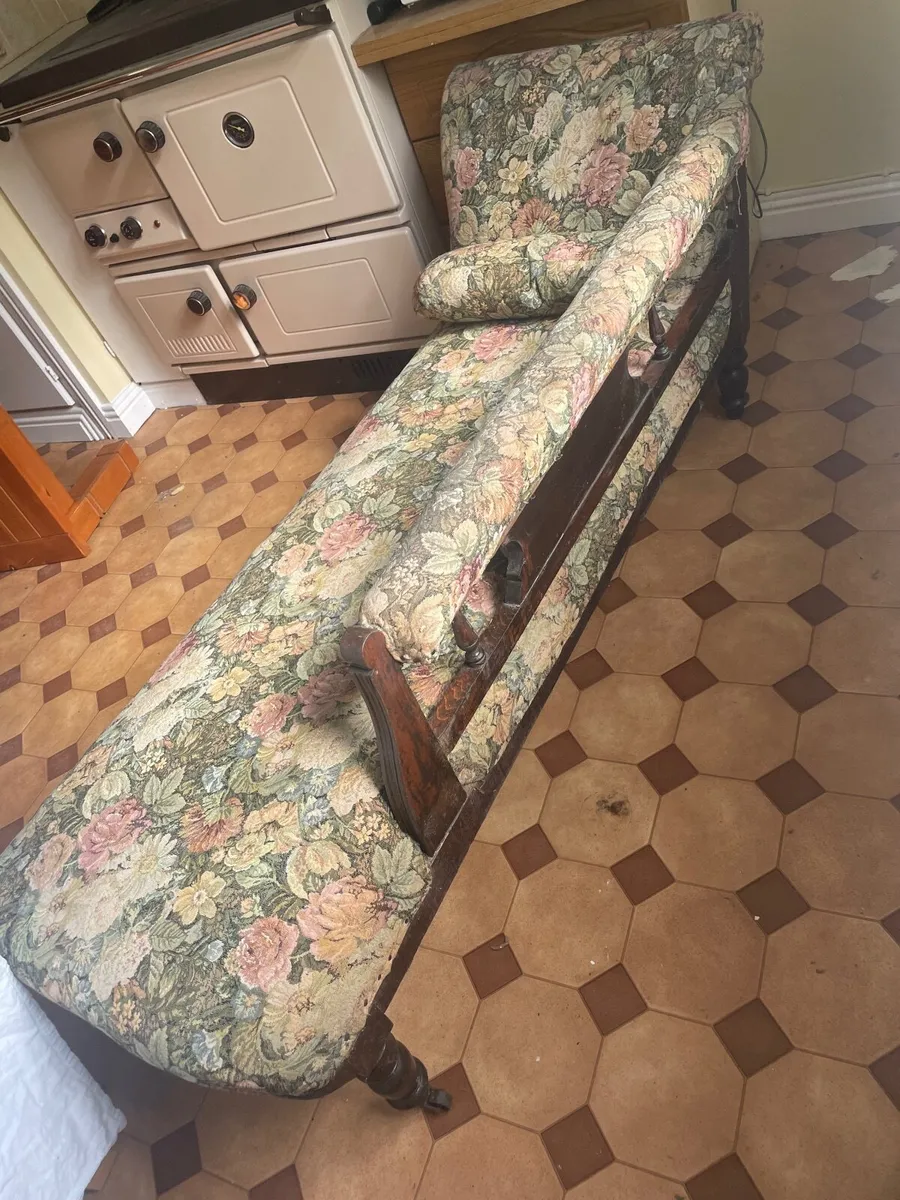 Chaise lounge - Image 2