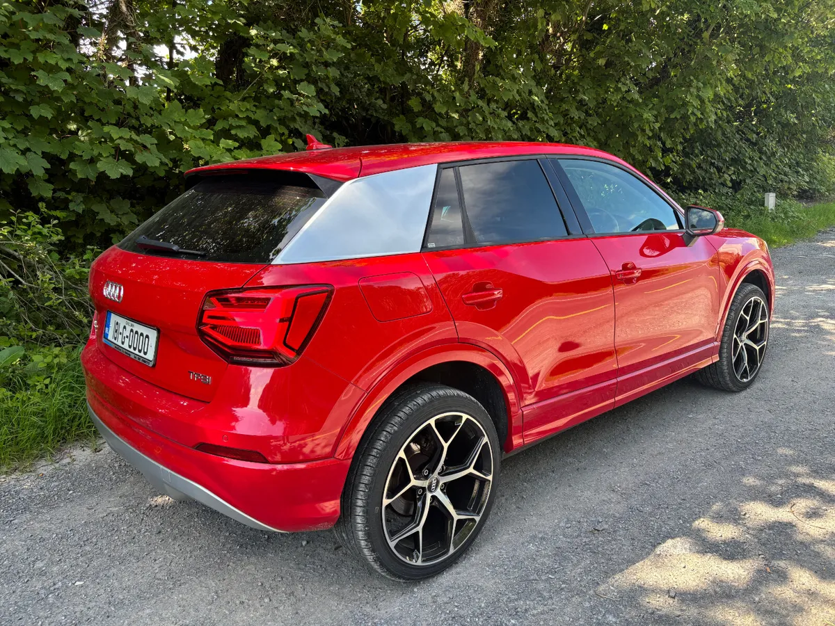 Audi Q2 TFSI S-TRONIC 2018 - Image 4