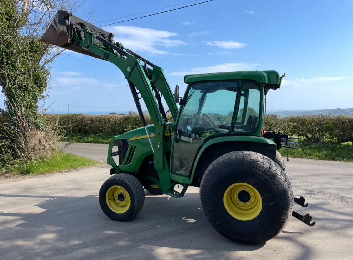 John Deere Garden Tractor - Image 3