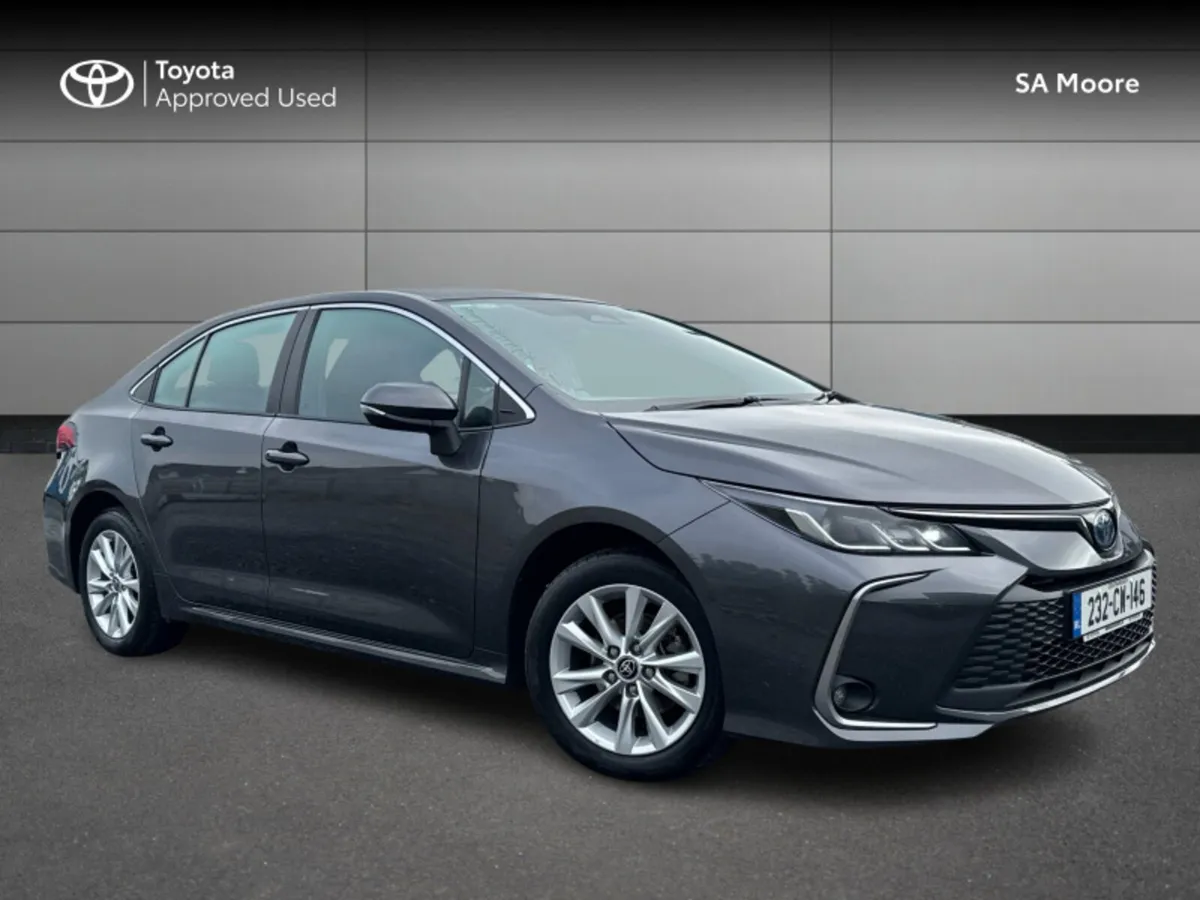 Toyota Corolla LUNA SALOON with EXTRAS - Image 1