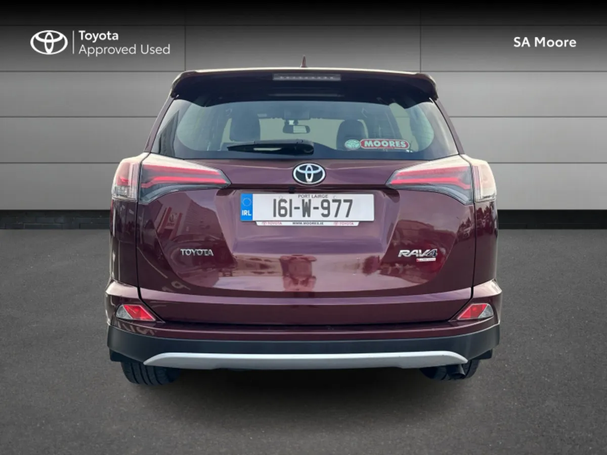 Toyota RAV4 2.0 D-4D LUNA SPORT - Image 4