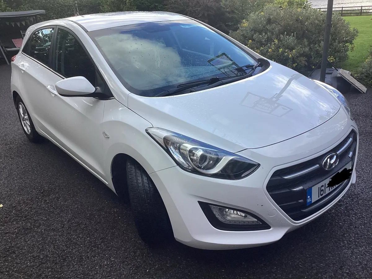 Hyundai i30 1.6 Diesel *low mileage* - Image 3