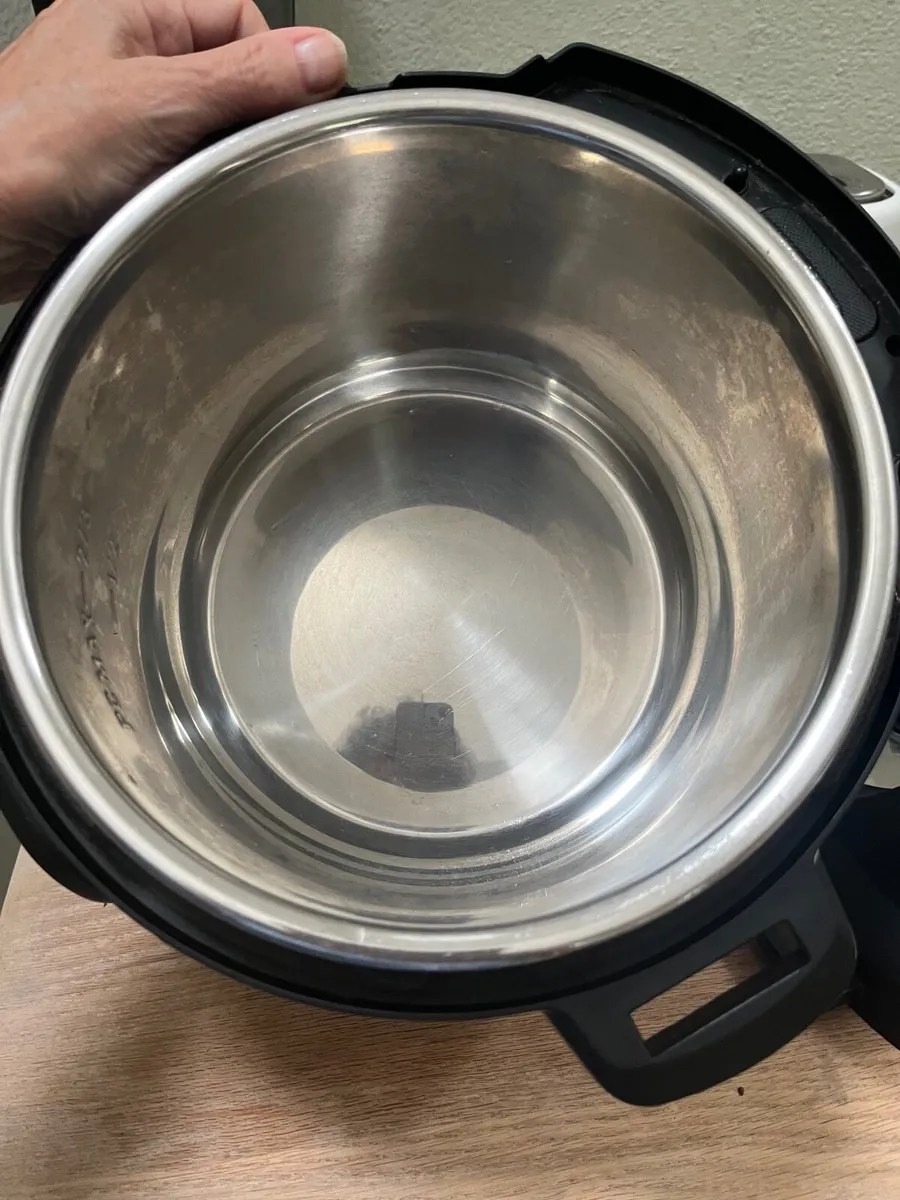 Instant pot …Slow cooker / pressure cooker - Image 3