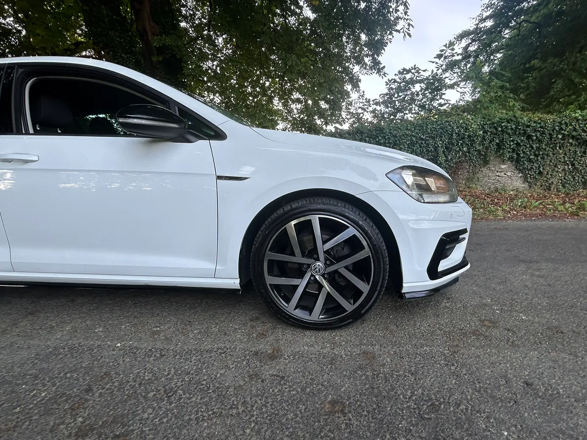 181 VW GOLF 1.6 TDI R LINE BIG SPEC - Image 2