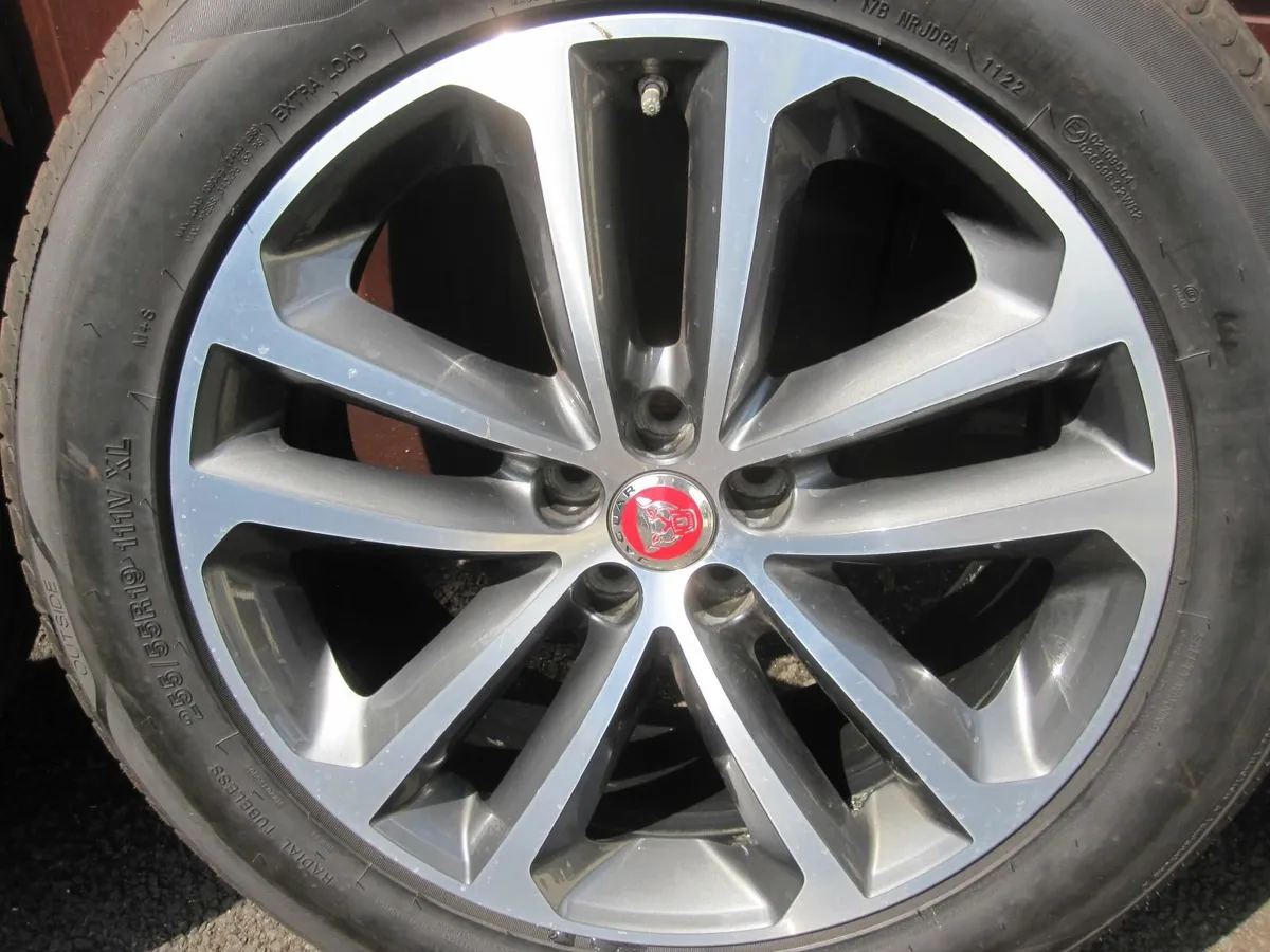F pace alloys with tyres - Image 2