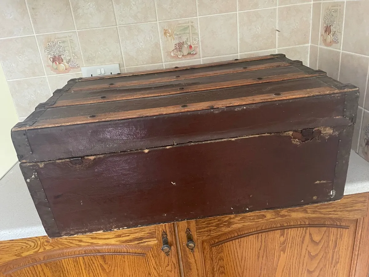 Vintage chest box - Image 2