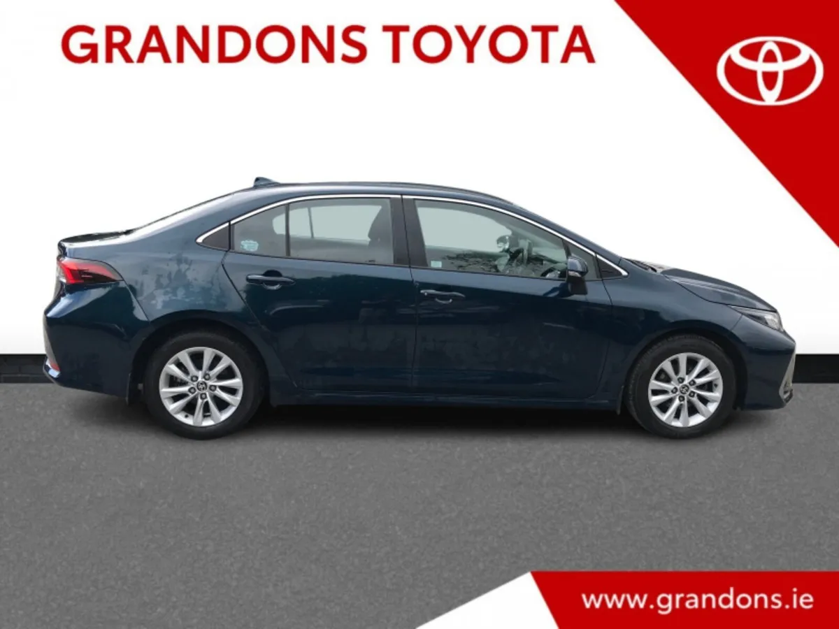 Toyota Corolla LUNA SALOON - GRANDONS - Image 3