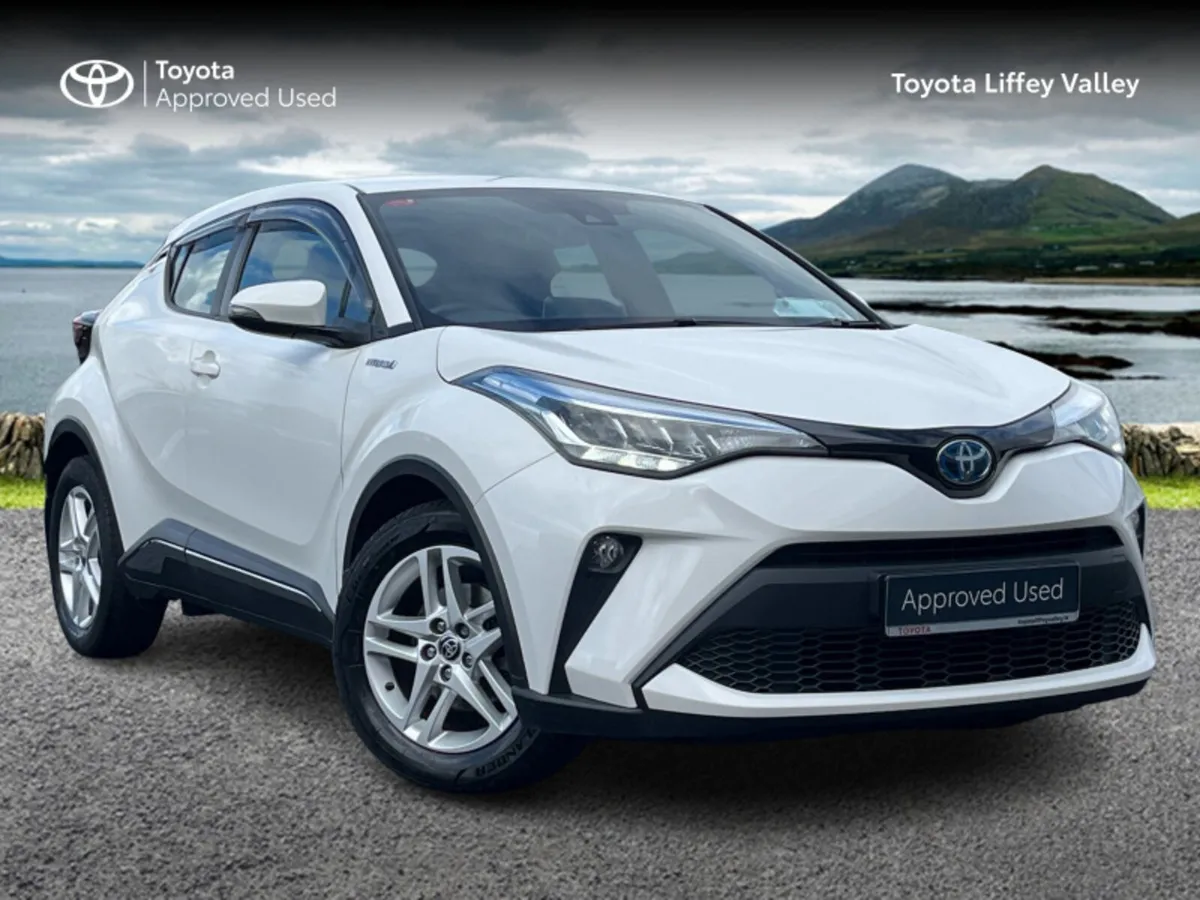 Toyota C-HR C-HR 1.8 HYBRID LUNA - Image 1