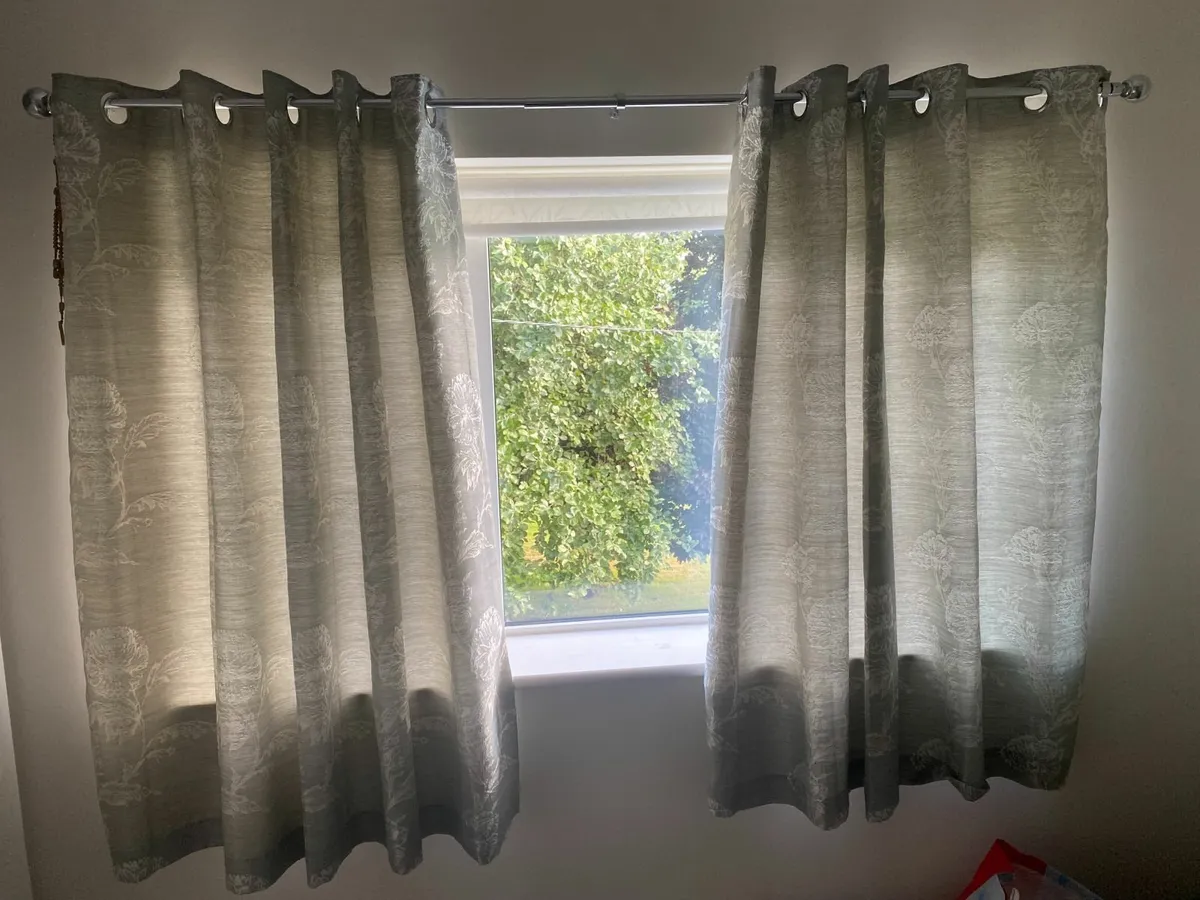 Grey Curtains - Image 2