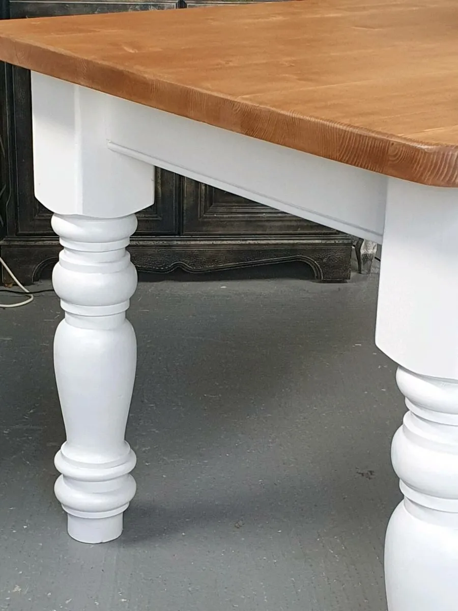 Strawbridge Large 6 seater dining - Image 4