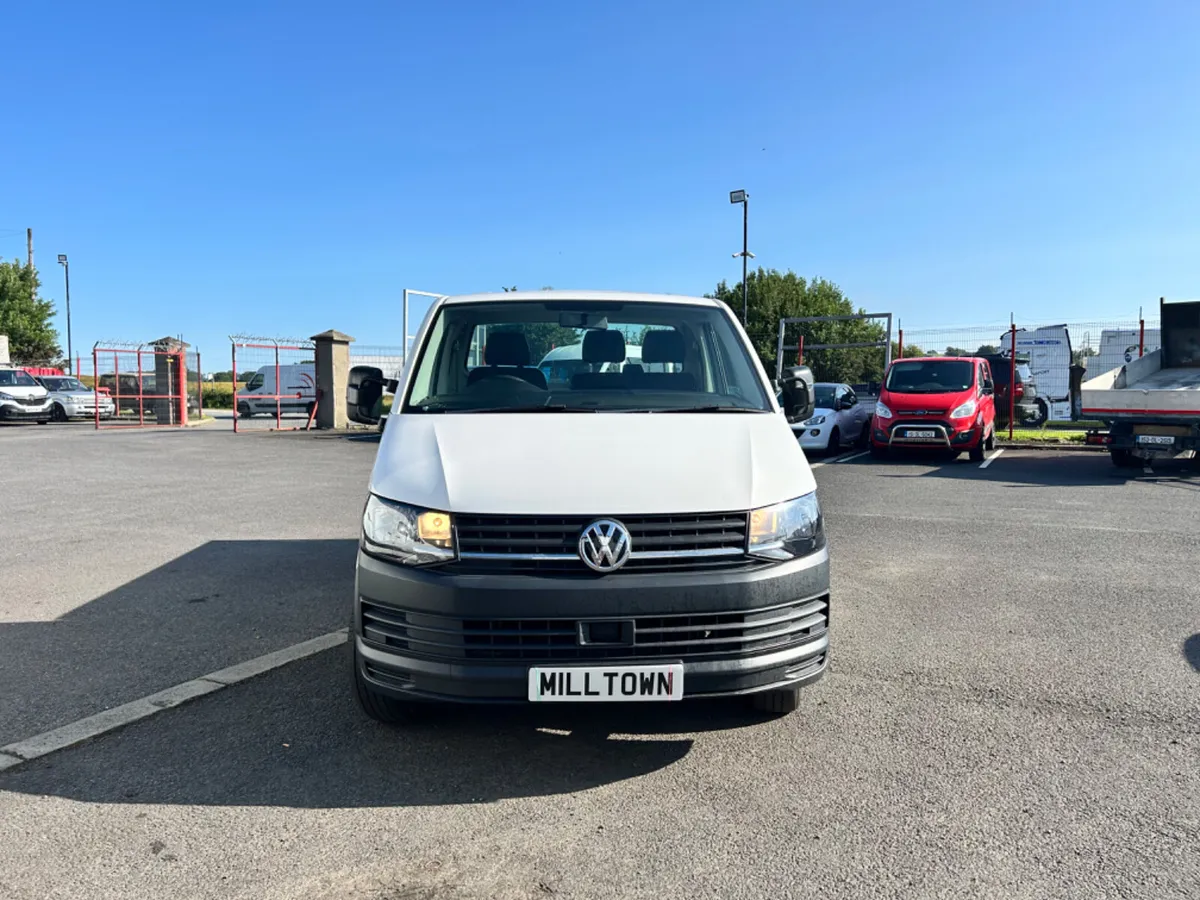 Volkswagen Transporter 2019 - Image 2