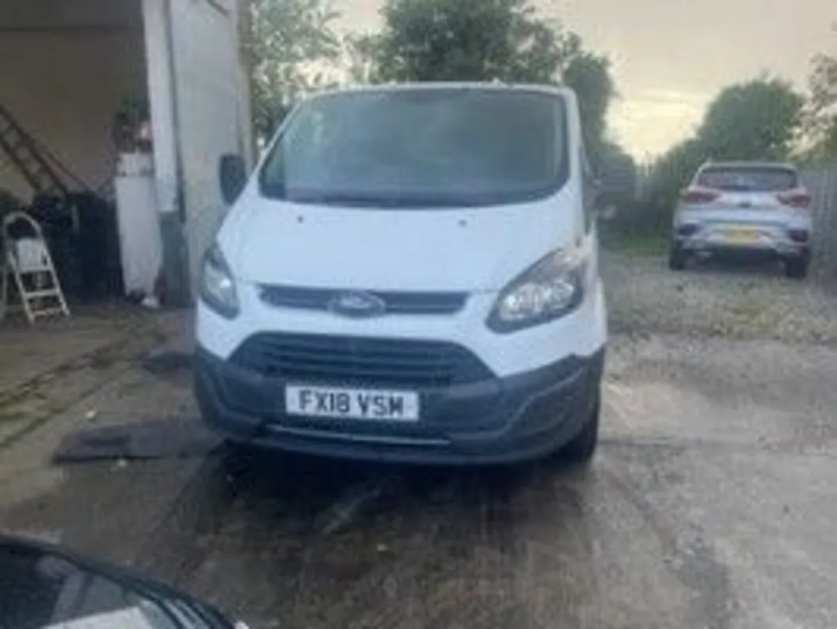 2018 Ford Transit Custom 2.0 TDCi 105ps Low Roo - Image 2
