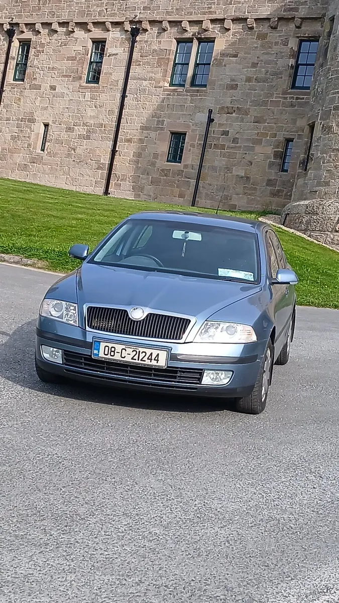Car - Image 1