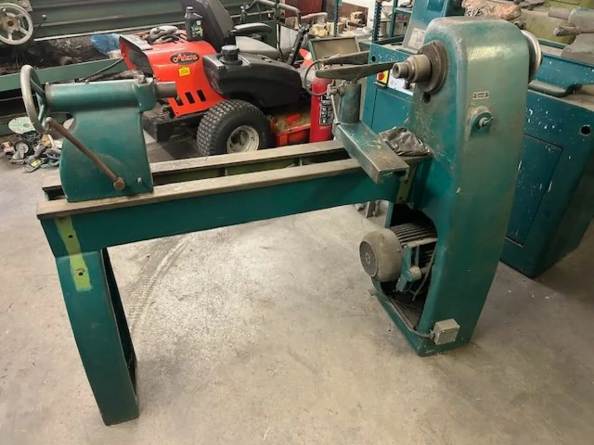 Wood Lathe - Image 1