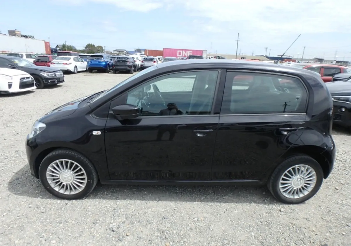 2012  Vw UP 1.0  Petrol Auto LOW KMS - Image 3