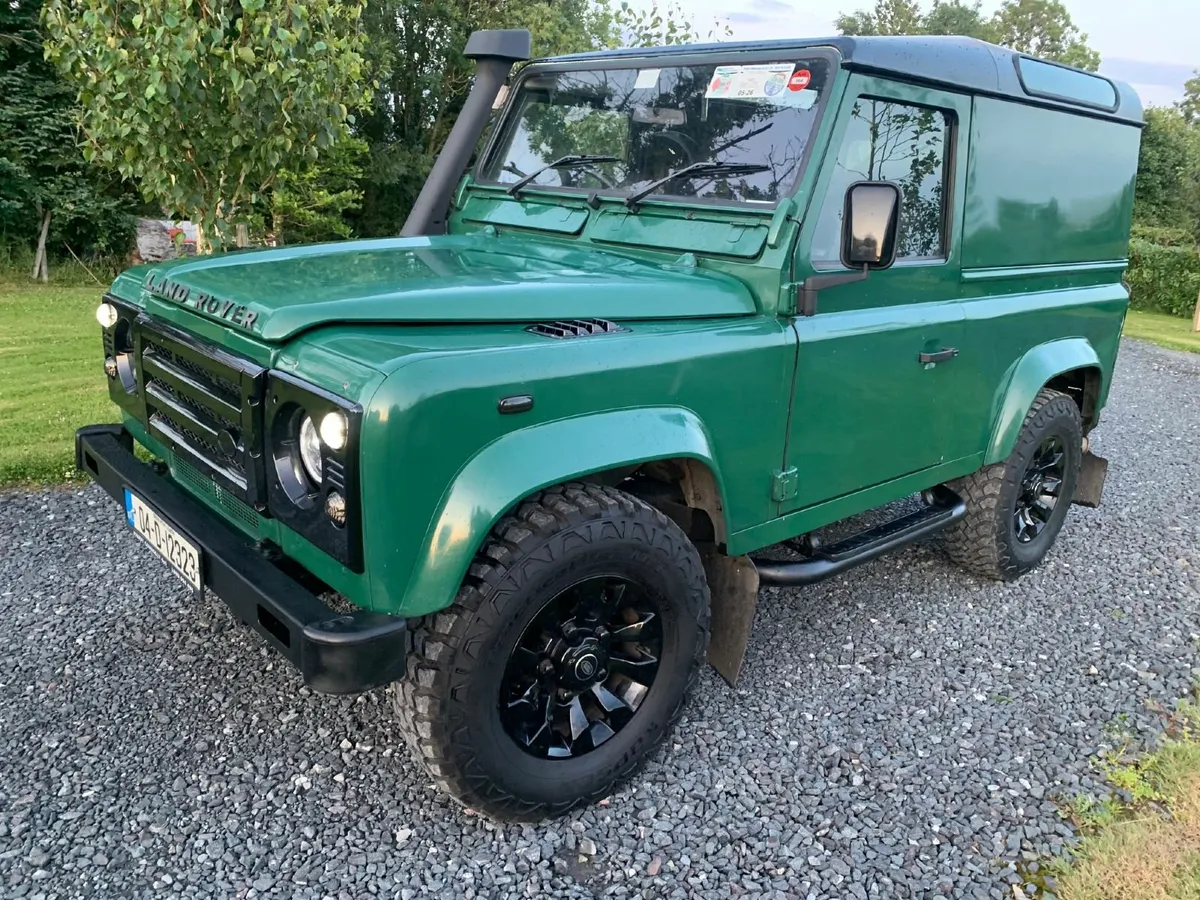 Land Rover Defender 2004 TD5 Engine - Image 2