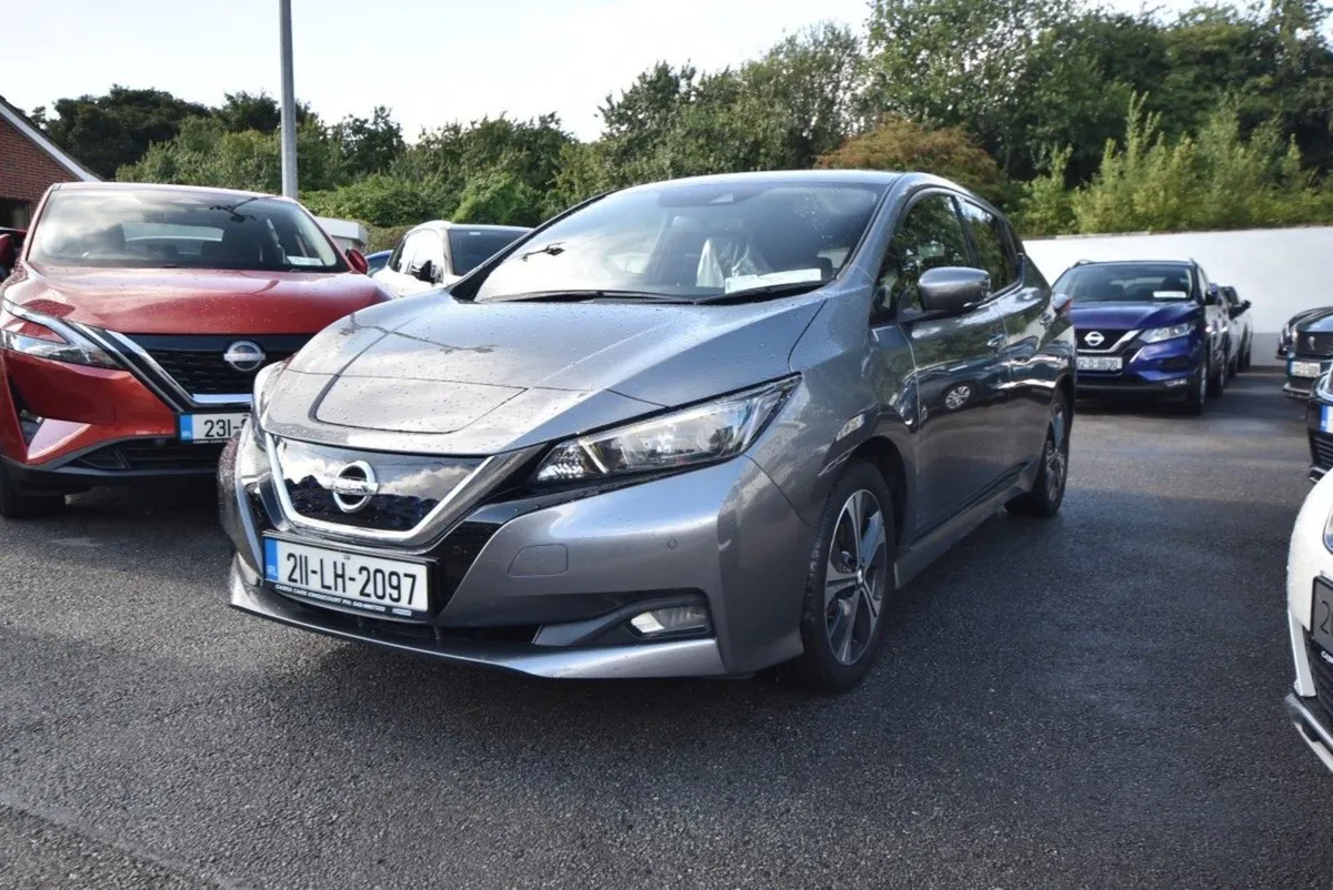 Nissan Leaf Leaf N Connecta 40 kWh - Image 3