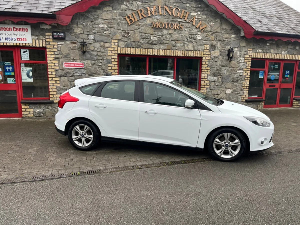Ford Focus 1.6 TDCI ZETEC 113BHP 5DR - Image 3