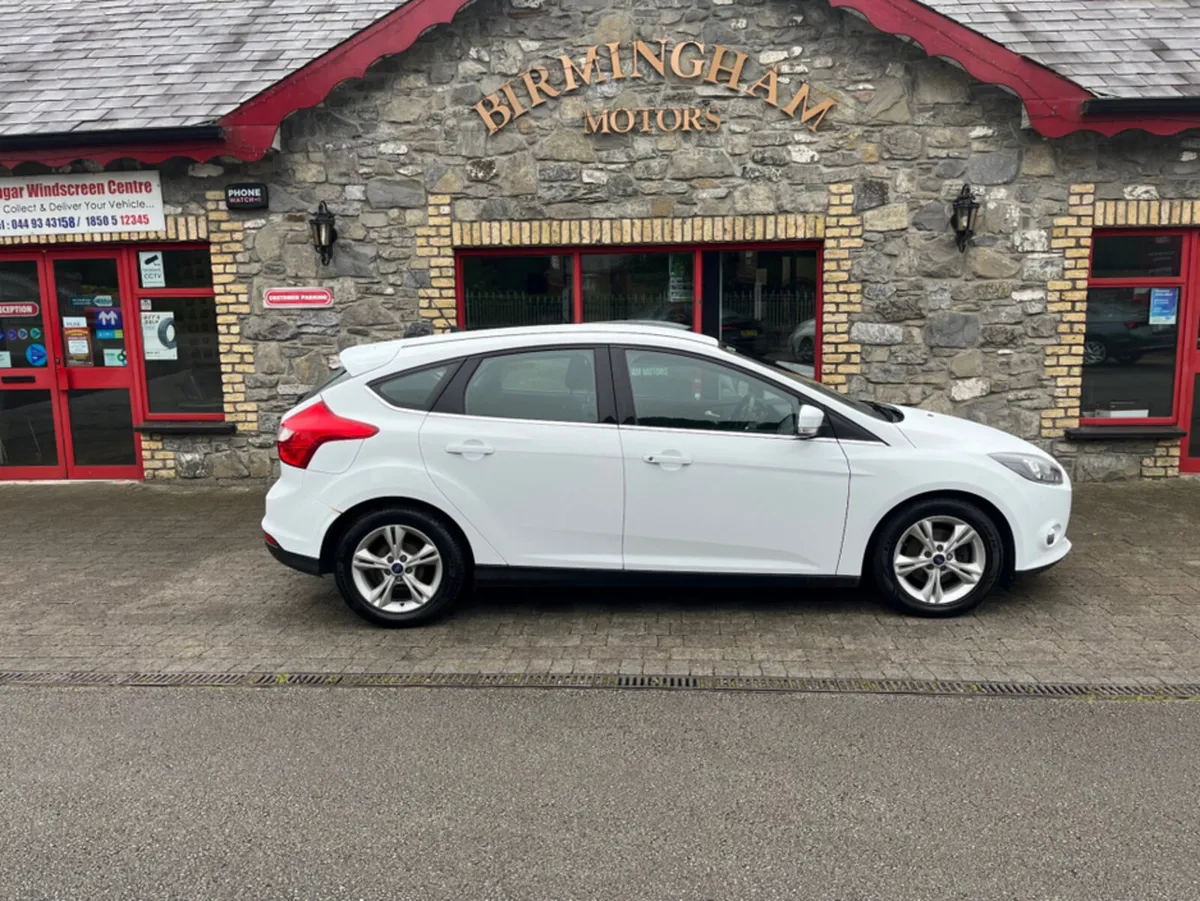 Ford Focus 1.6 TDCI ZETEC 113BHP 5DR - Image 4