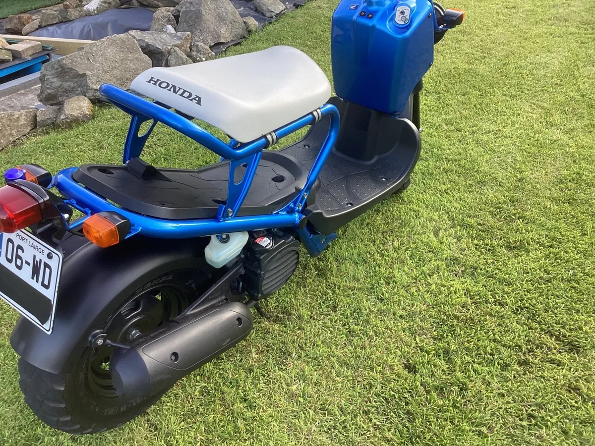 Scooter - Image 4