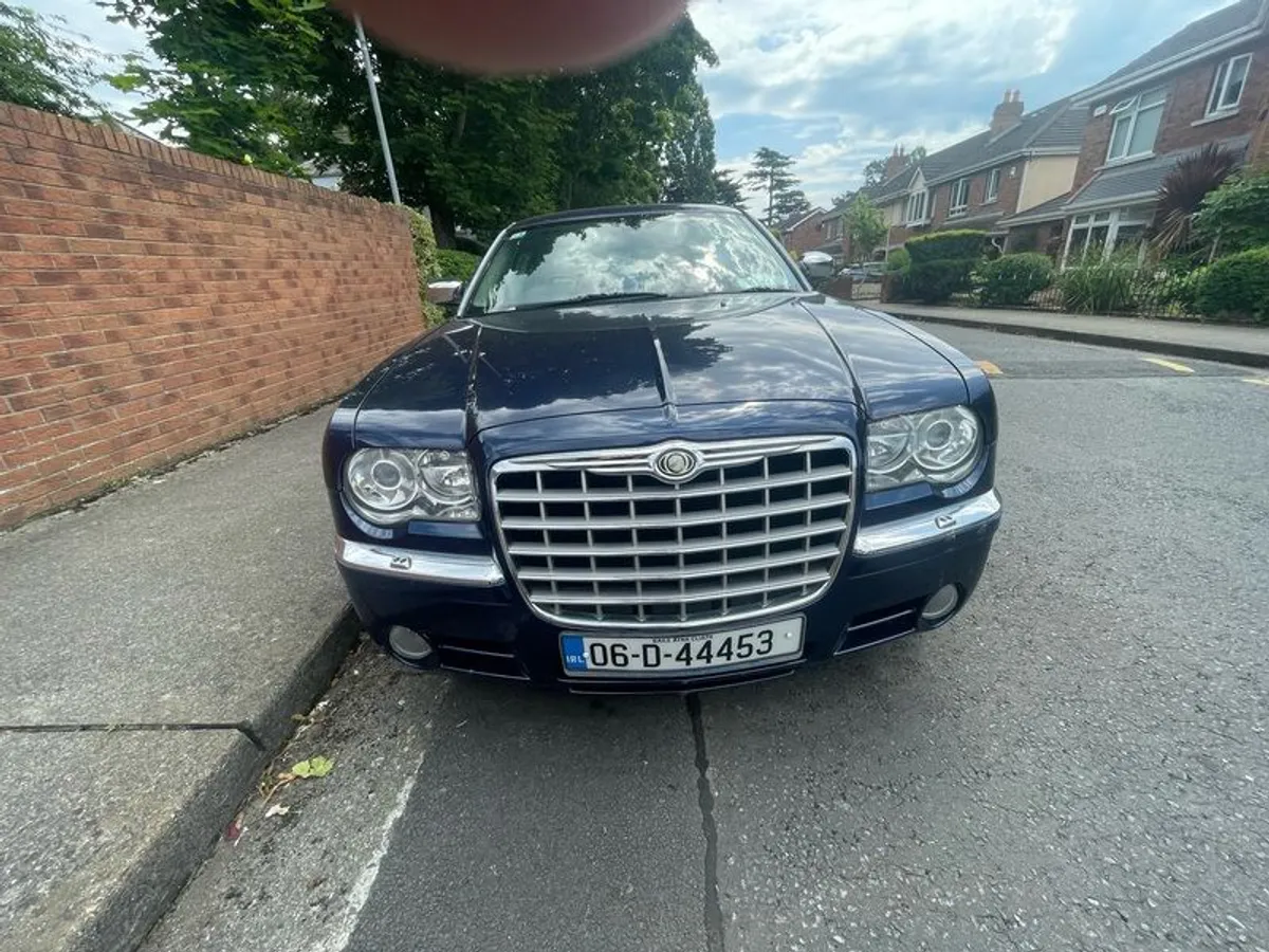 2006 Chrysler 300c - Image 4