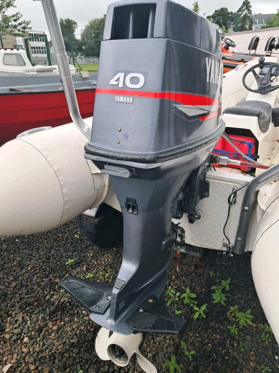 40hp yamaha outboard on controls - Image 1
