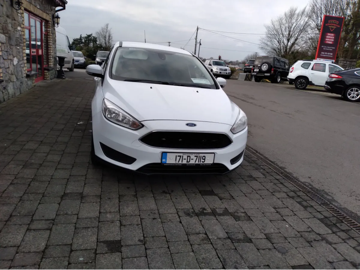 Ford Focus STYLE 1.5 TD 95PS 6SPEED 4DR - Image 3