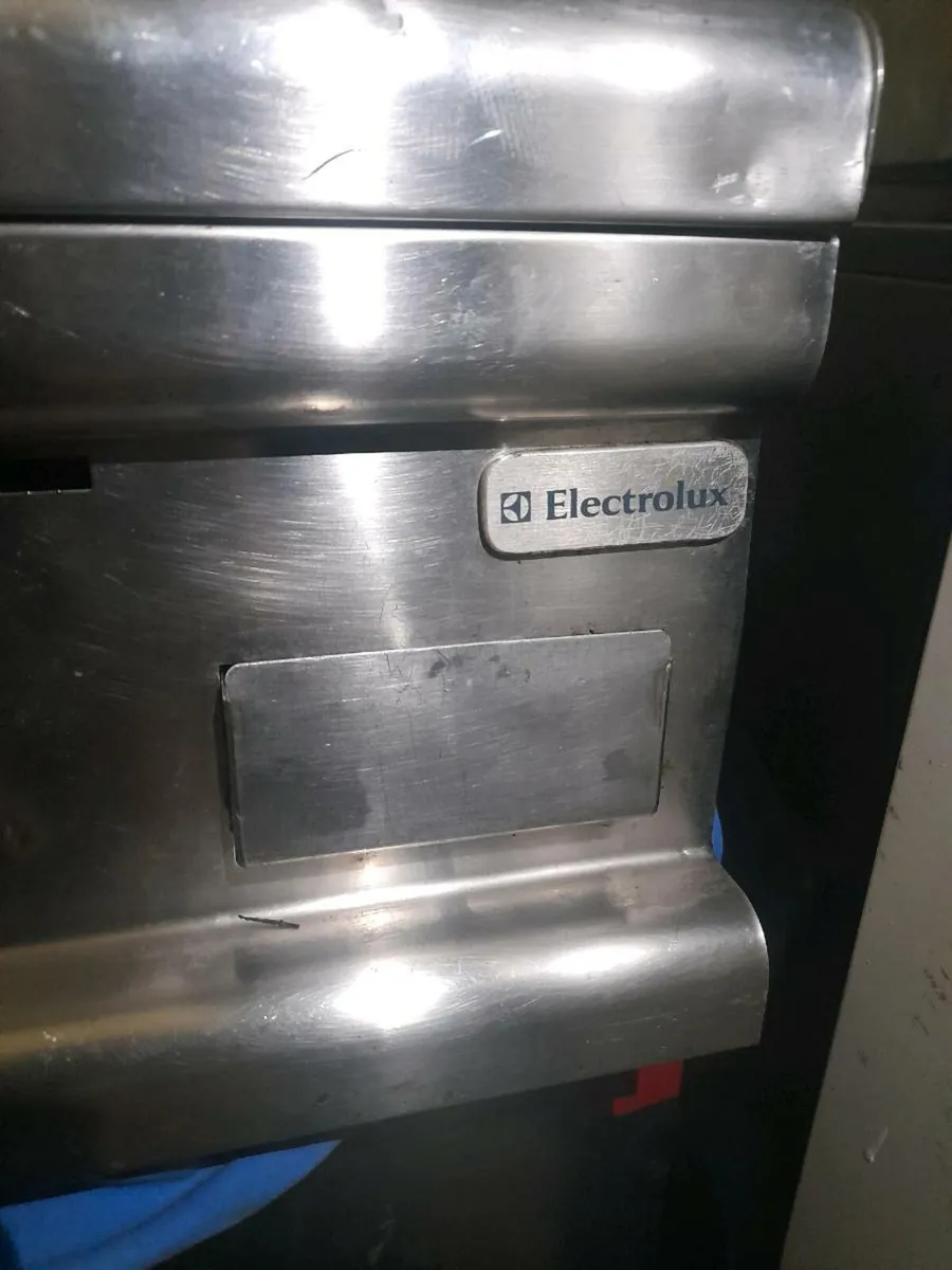 Grill LP Gas (Cylinder) ZANUSSI ELECTROLUX - Image 4