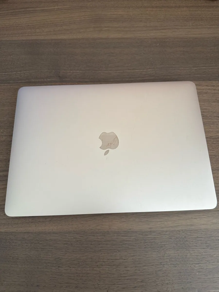 MacBook Air Retina - Image 1