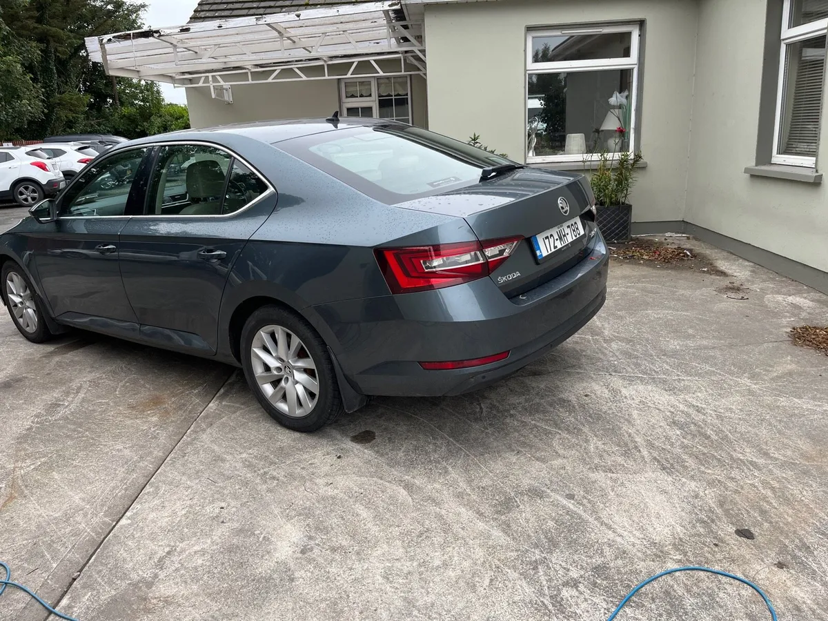 Skoda superb 172 1.6 d cheap car - Image 3