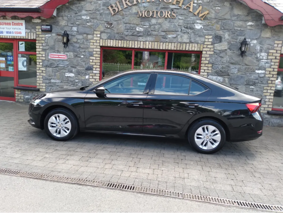 Skoda Octavia 1.0 SE TSI AUTOMATIC - Image 3