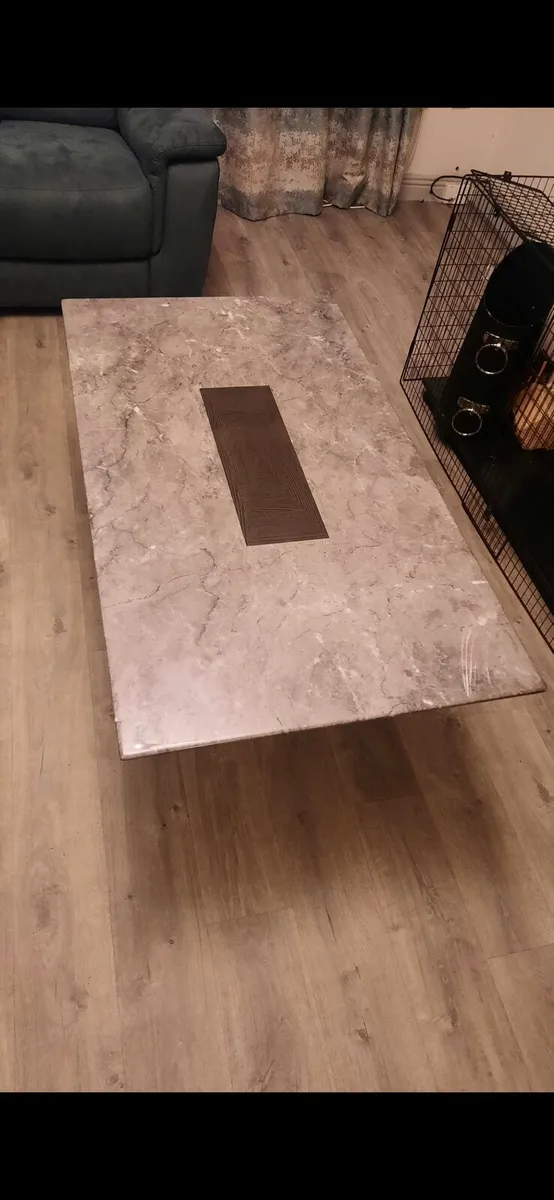 Marble coffee table - Image 1
