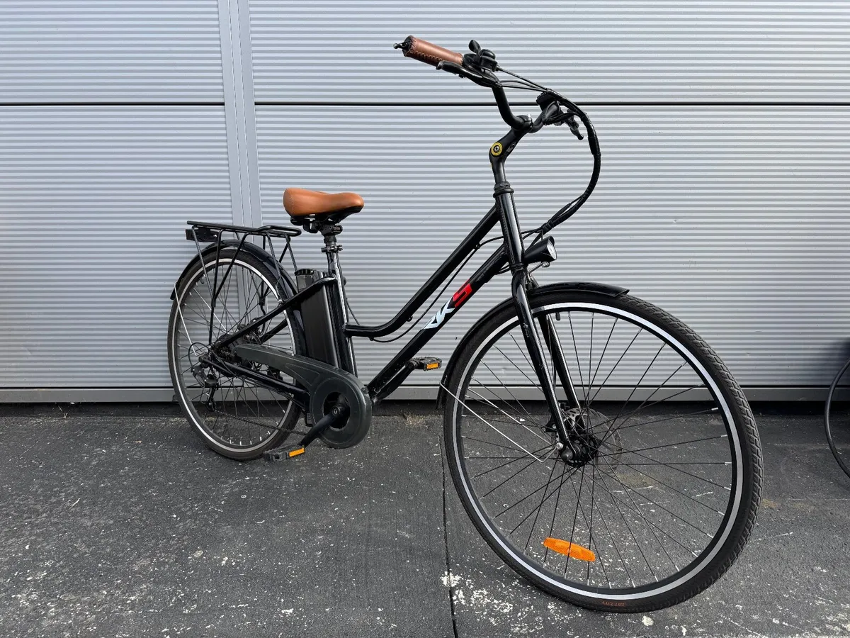 Ladies City Electric Bike (60km Range) - Image 1