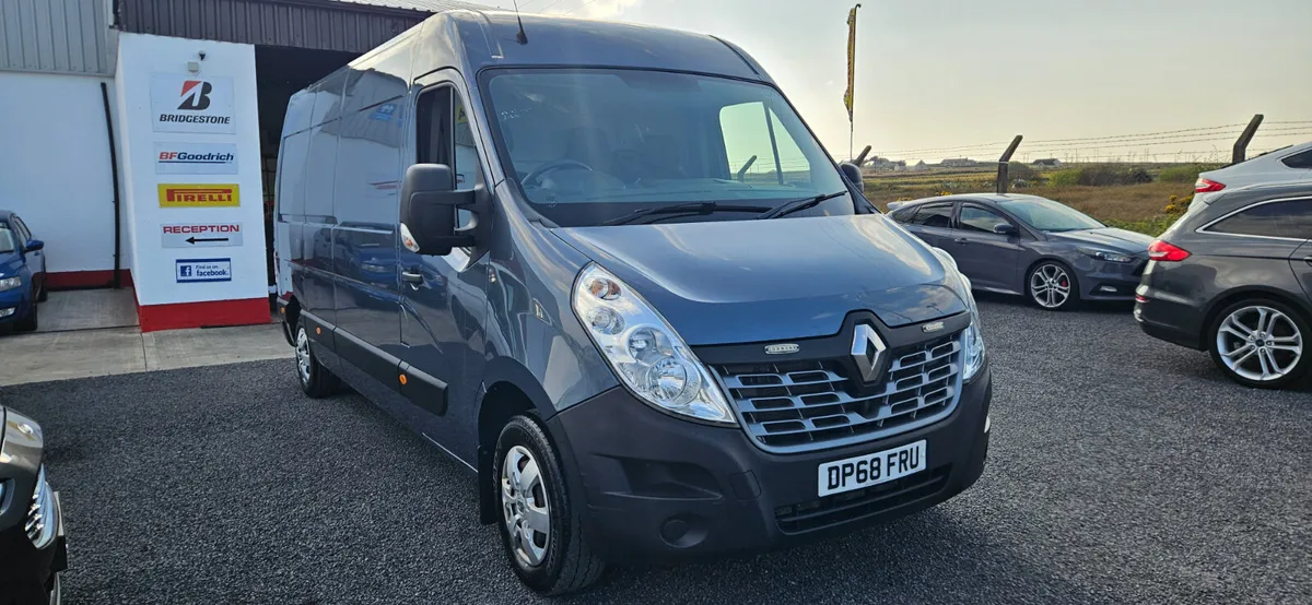 Renault Master 2018 - Image 1