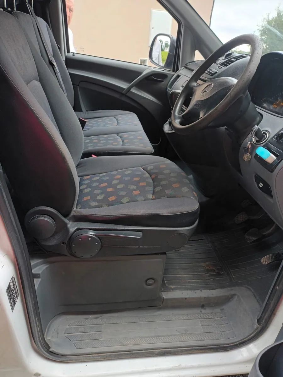 06 Mercedes Vito - Image 3