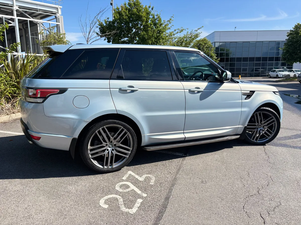 151 Land Rover Range Rover Sport 3.0 TDV6s Commerc - Image 3