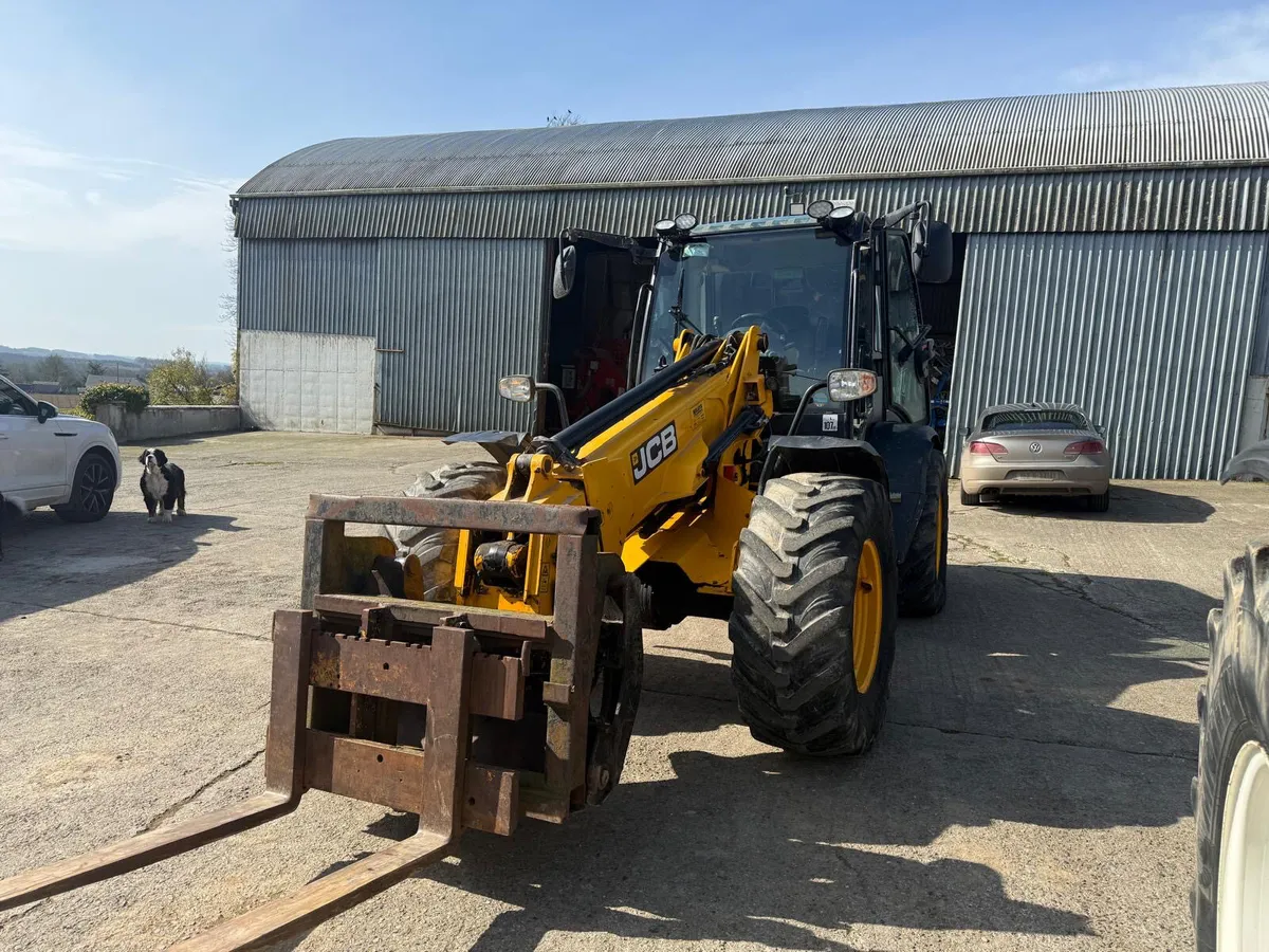 Jcb TM 320 - Image 2