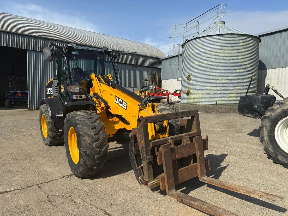 Jcb TM 320 - Image 1