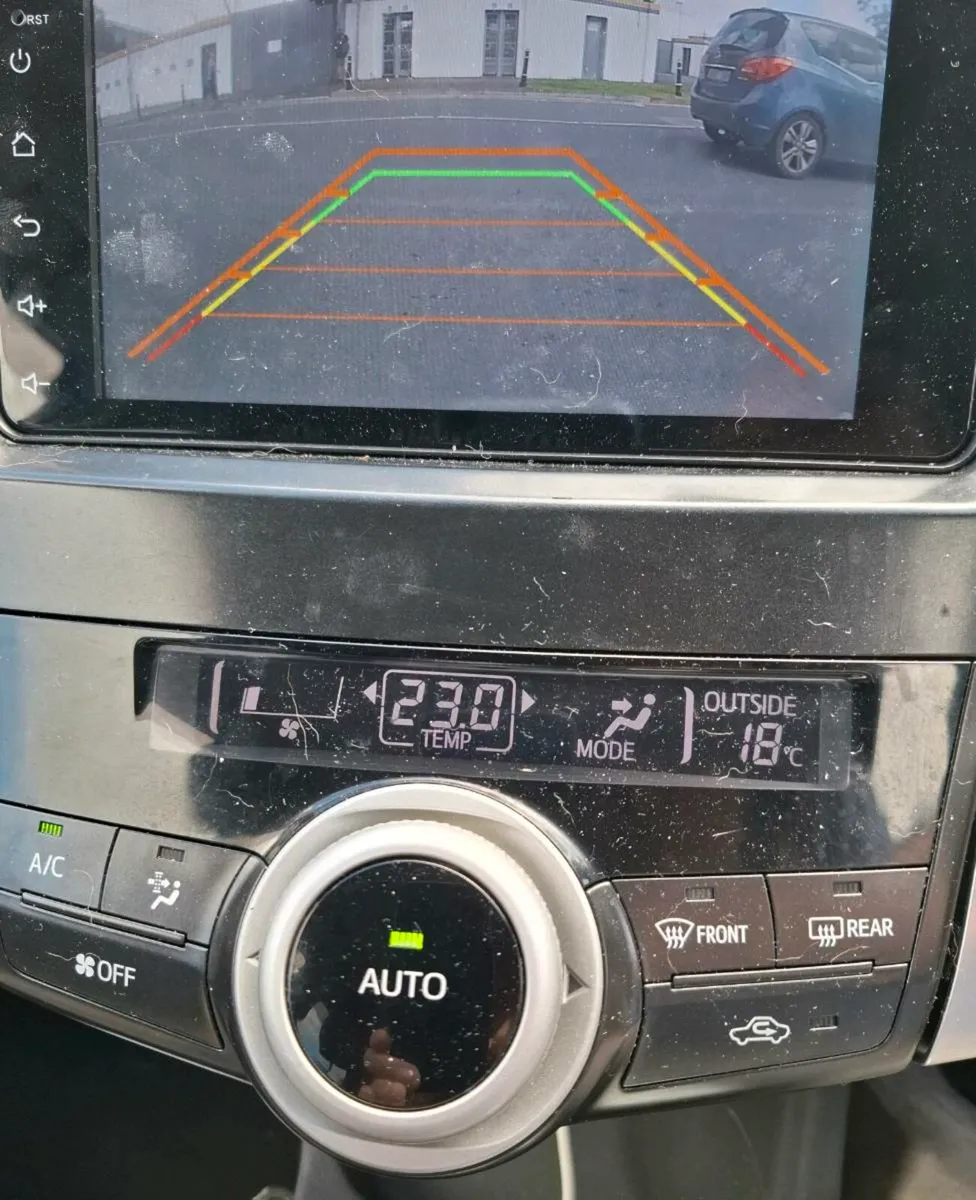 2011 Prius Alpha 7 seater Batt. SOH 71% NCT 9/25 - Image 2