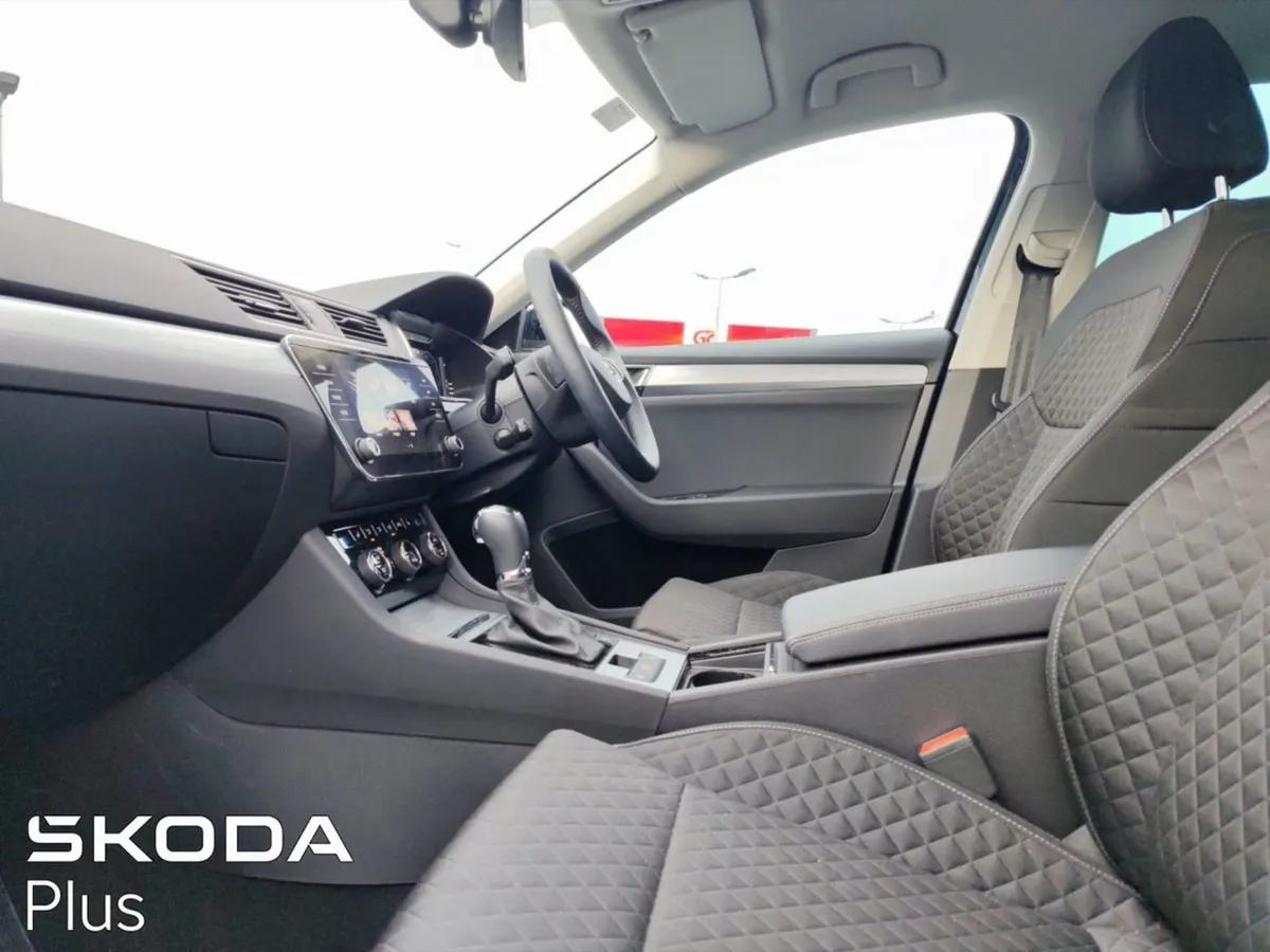 Skoda Superb Ambition 2.0 TDI 150HP - Image 4
