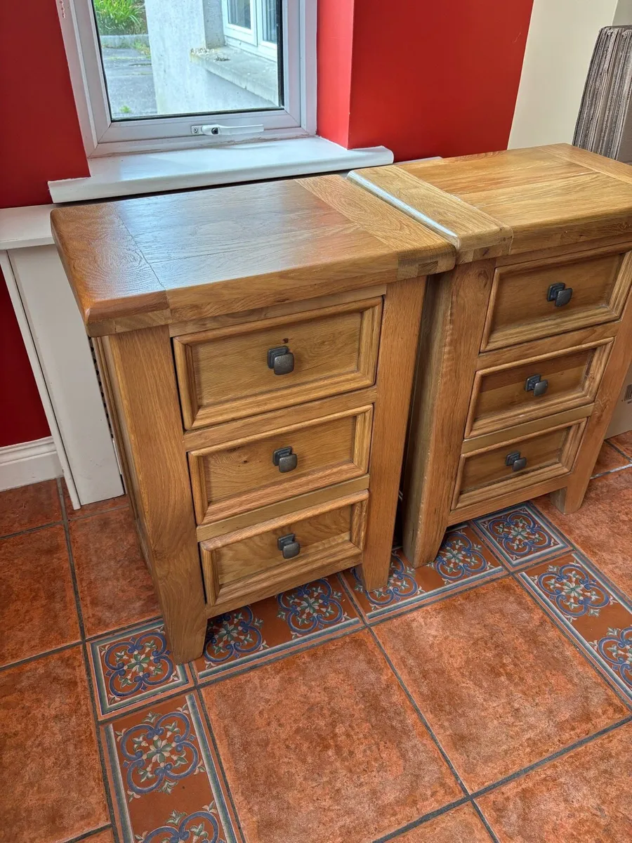 Bedside lockers - Image 2