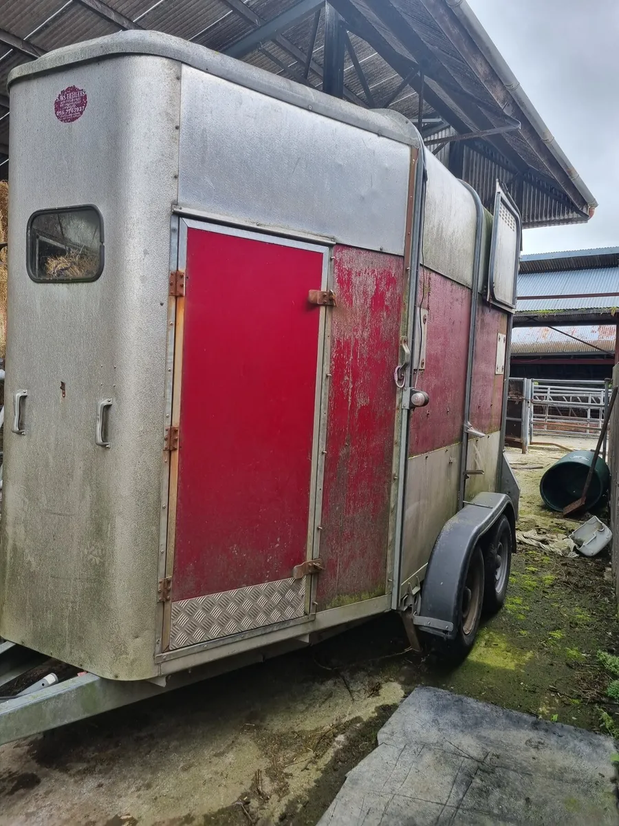 Horsebox - Image 1