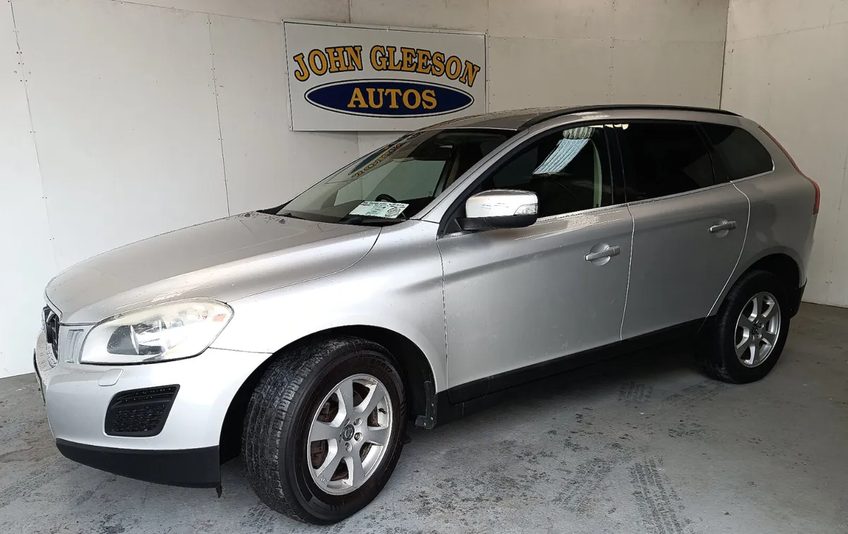 Volvo XC60 2012 - Image 1