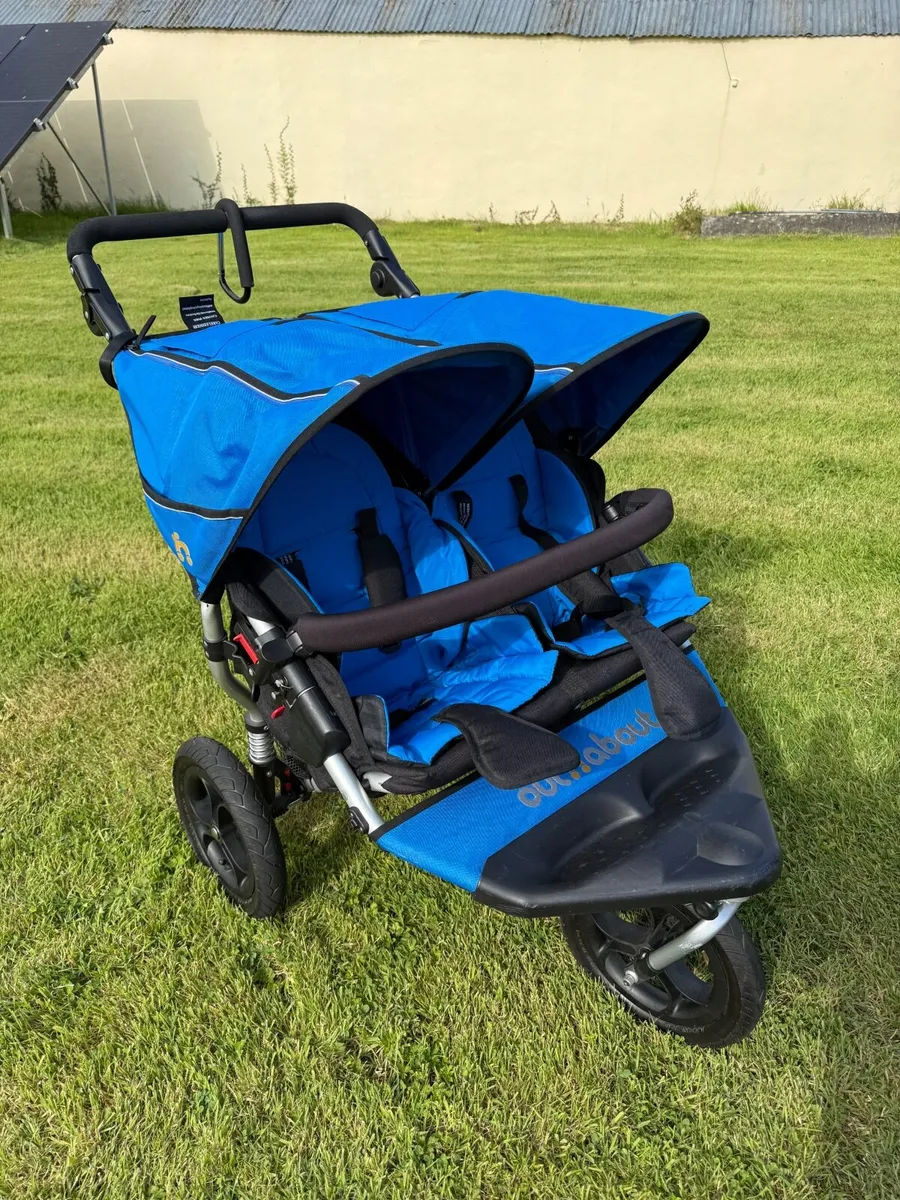 Double stroller - Image 1