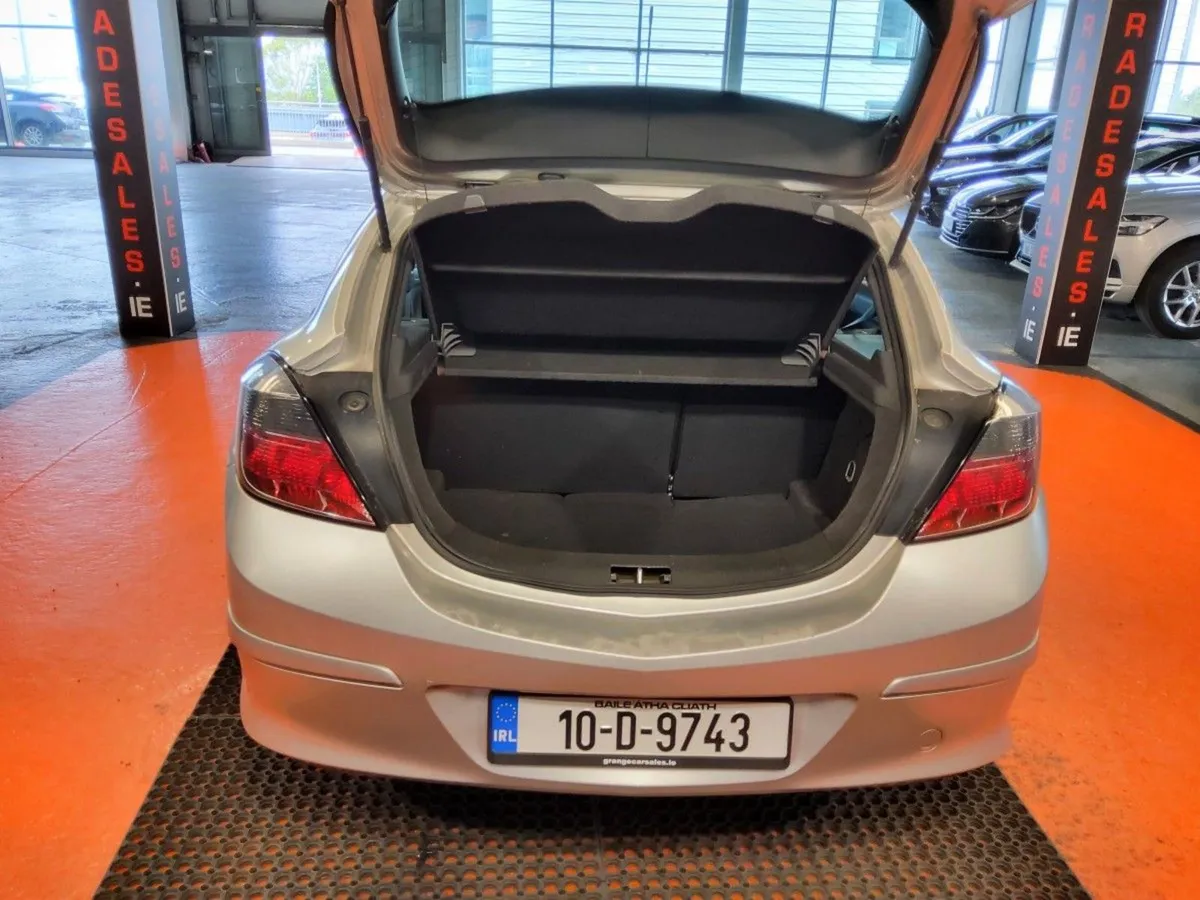 Opel Astra 1.4 16V SXI - Image 4
