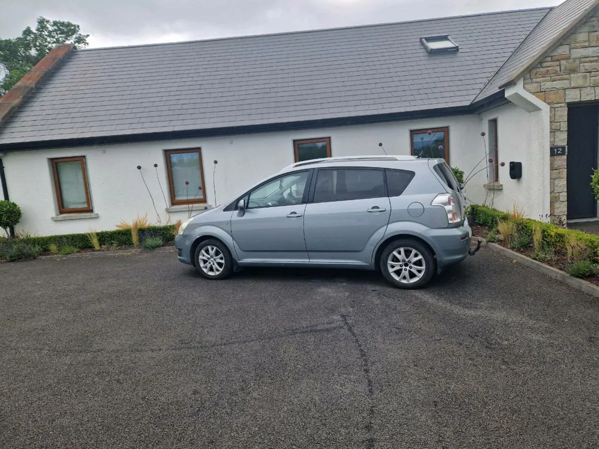 Toyota Verso 7 seats - Image 1