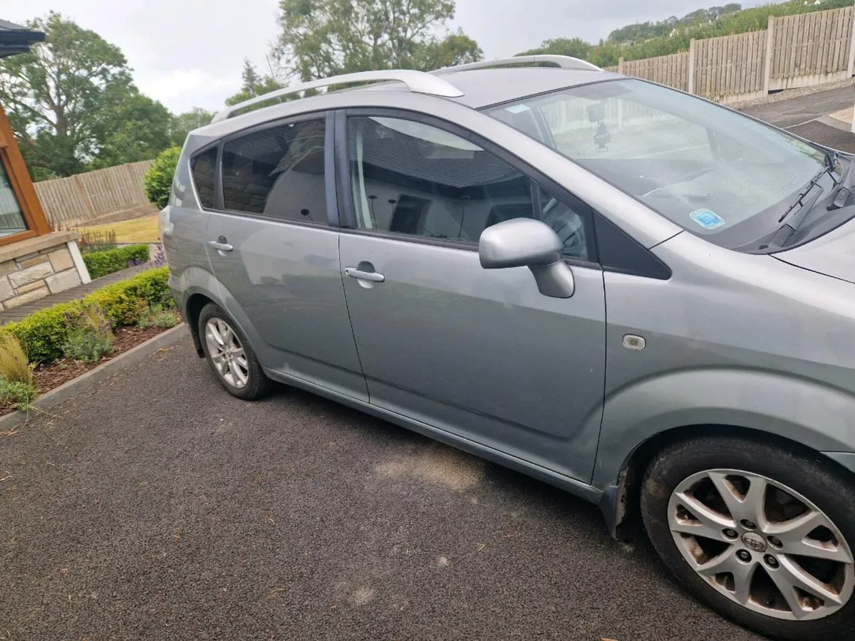 Toyota Verso 7 seats - Image 2